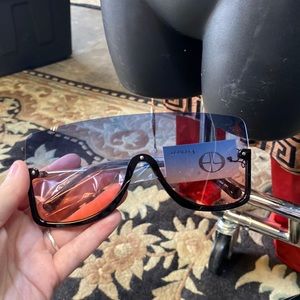 Boutique glasses